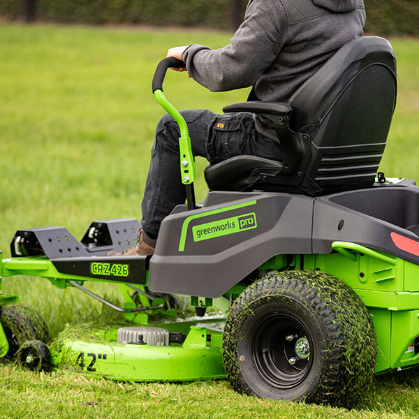 GREENWORKS 60V Pro Electric Zero Turn Mower with 8.0Ah Battery & Dual Rapid Charger Kit - 42" Cut 7400807AU - FREE REDEMPTION KIT
