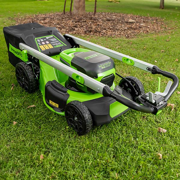 GREENWORKS 60V Pro Brushless Self-Propelled Lawnmower 51cm (21”) 6.0Ah Battery & Charger Kit 2516407AUVT - FREE REDEMPTION KIT