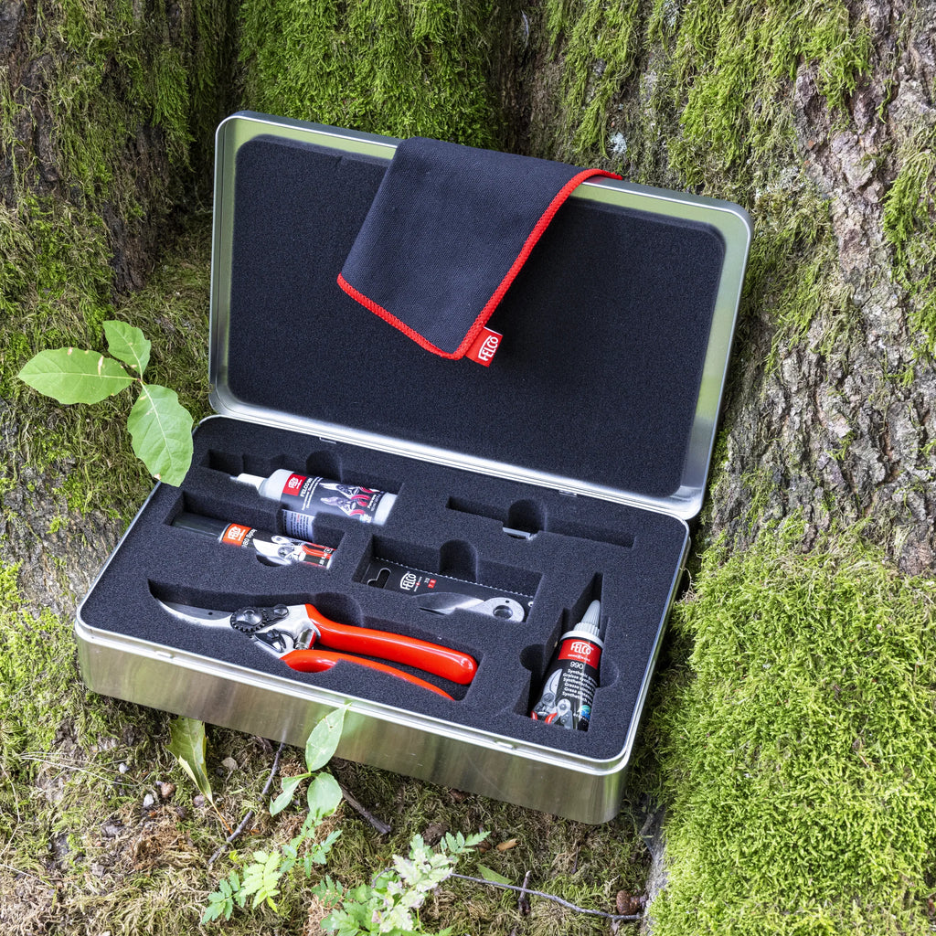 Felco 933 Premium Service & Maintenance Pruner Secateurs Gift Box