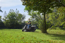 Load image into Gallery viewer, Alpina AT2 66 QA 224cc Rear Catcher Lawn Tractor Ride-on - 66cm Cut