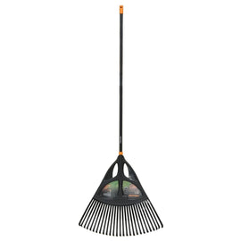 Fiskars XL Solid Garden Aluminium Shaft Leaf Rake JM1521