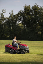 Load image into Gallery viewer, Castel Garden PTX 210 HD 635cc Ride-on Lawn Tractor - 102cm Cut