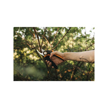Load image into Gallery viewer, Fiskars P921 PowerGear X-Series Medium 26mm Precision Hand Garden Pruning Shears JM1533