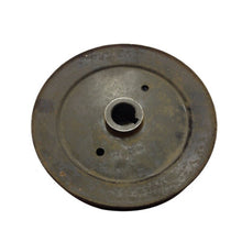Load image into Gallery viewer, Briggs &amp; Stratton Ferris 5.926 OVER BALL Pulley 5101351, 5101351YP